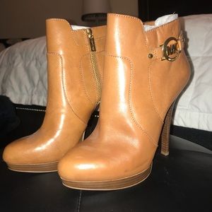 michael kors wyatt bootie